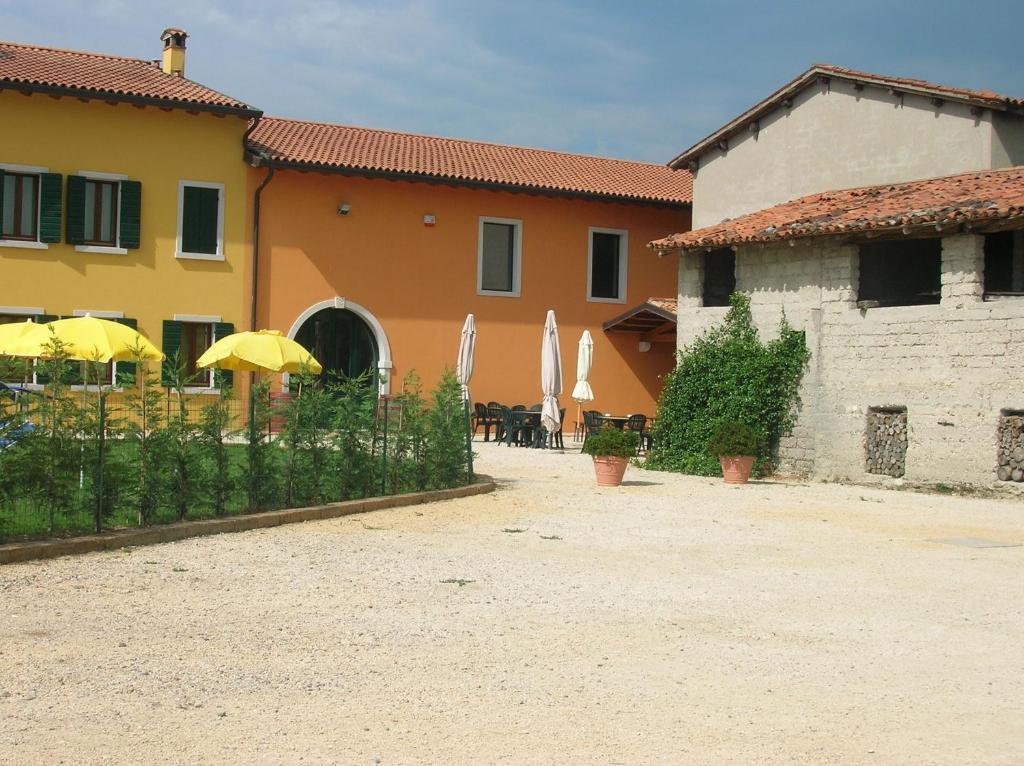 Agriturismo Colombarola Sona Ngoại thất bức ảnh